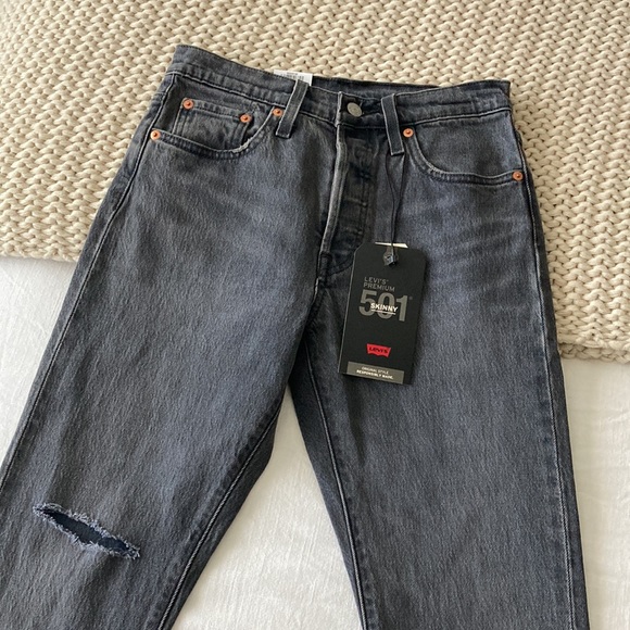 NWT Levi’s 501 Skinny Jeans - Picture 6 of 16